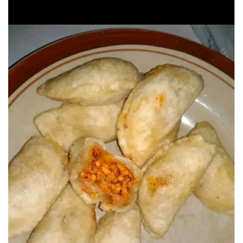 

cireng ayam suwir mercon isi 10 pcs frozen
