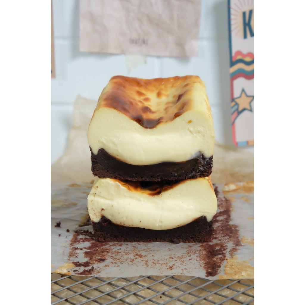 

[SAMEDAY] Burnt Cheesecake Brownies viral LOAFJKT
