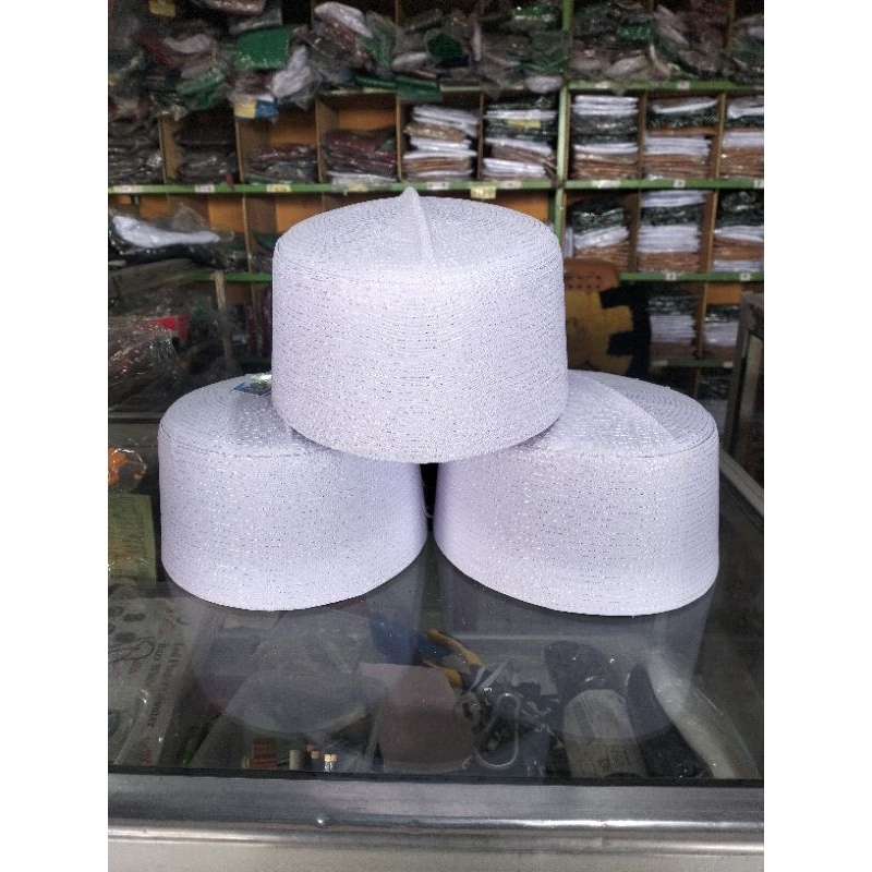 Pusat Seragam | SONGKOK PUTIH | KOPYAH PUTIH | SONGKOK HAJI | KOPYAH HAJI | PECI MALAISIA | PECI HAJ