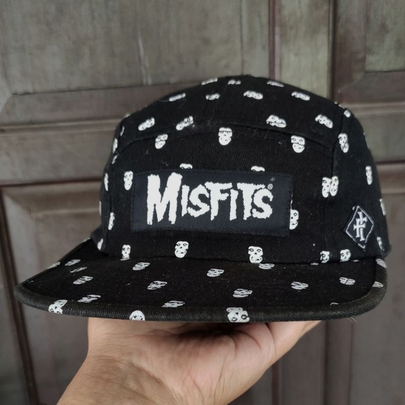 topi band misfits x iron fist 5 panel cap original used good condition
