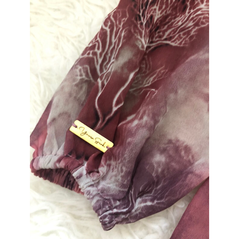 preloved rantingin outer ori by yoora sarah warna red velvet