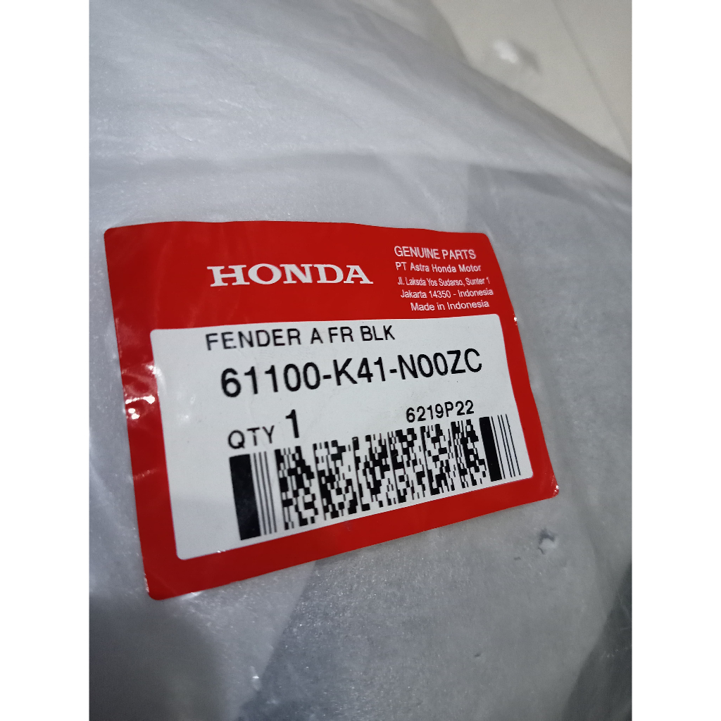 SPAKBOR DEPAN SUPRA X 125 FI HITAM 61100-K41-N00ZC