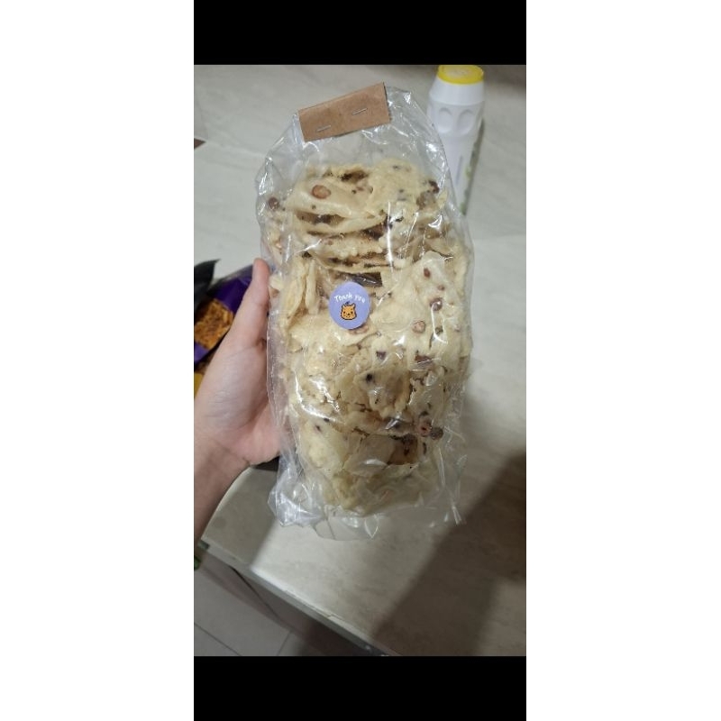 

Rempeyek Kacang