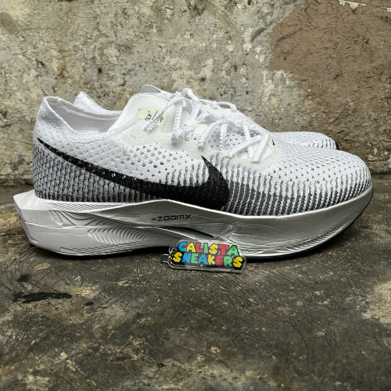 Sepatu Air ZoomX Vaporfly Next% 3 White Particle
