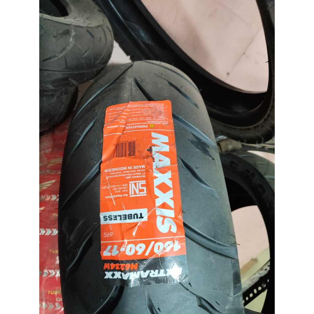 Ban Motor Maxxis Extramaxx 160/60-17 M6234 Motor R25 Ninja Tubeless