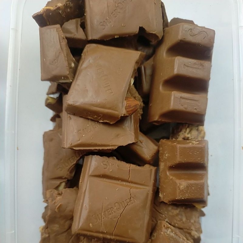 

coklat patahan box 250g,coklat asli SQ