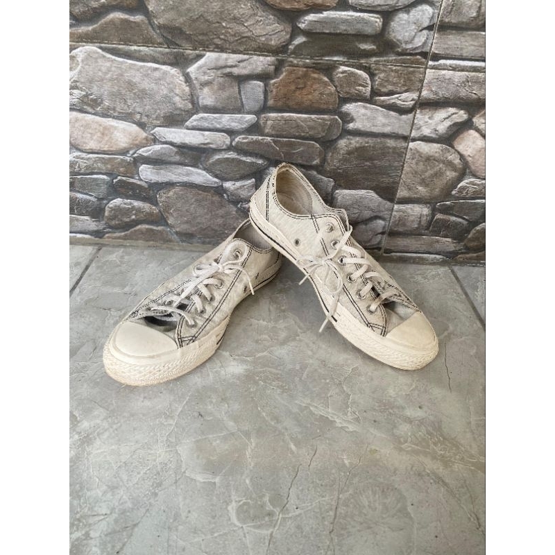 [SECOND] Converse All Star
