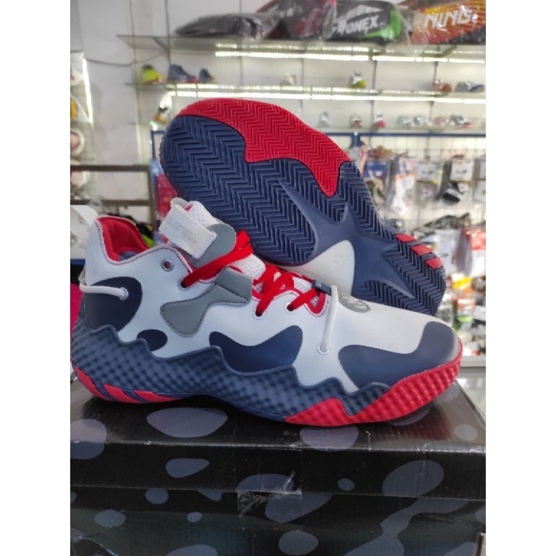 sepatu basket Adidas Harden vol 6 size 43 ⅔