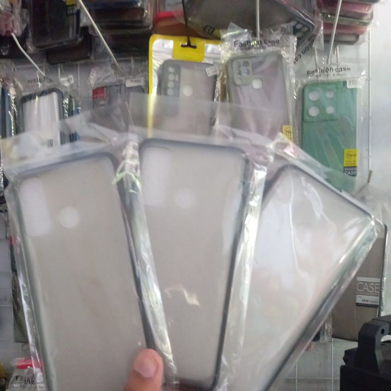 case tecno spark 5 pro