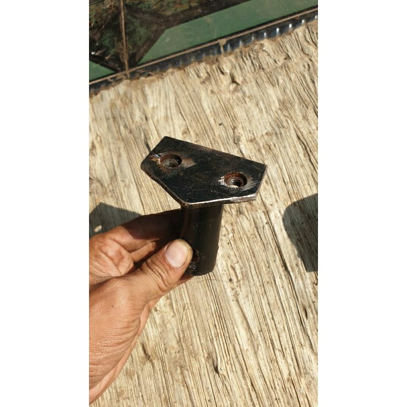 dudukan stang c700 supercub pnp as besar