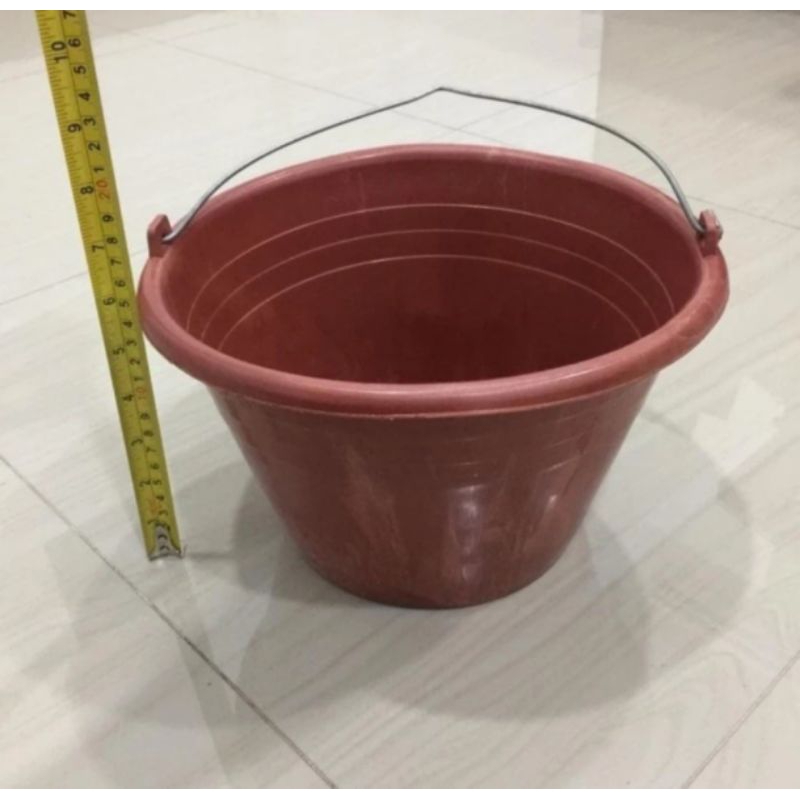 ember cor plastik pvc 14 liter tukang orange anti pecah / timba air sumur bagus murah warna oren