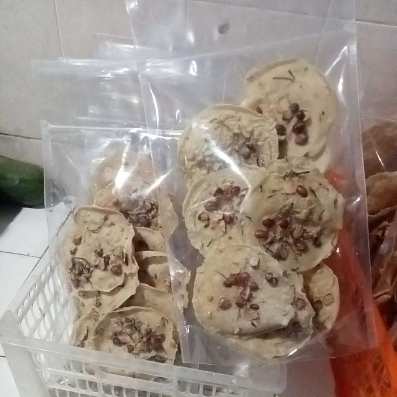 

peyek kacang