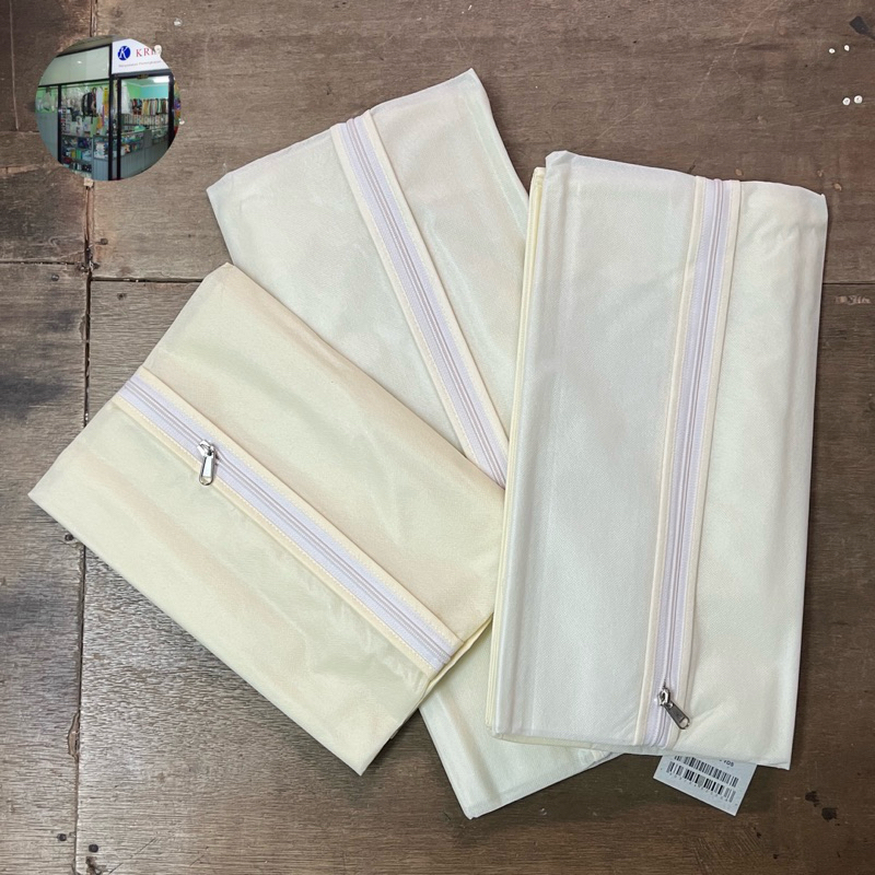 cover gaun pengantin dress panjang krem tebal