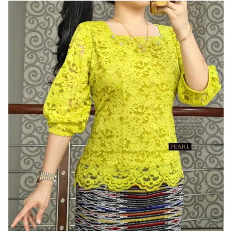 BLUS BROKAT MODEL TANGAN KERUT TERBARU KEKINIAN