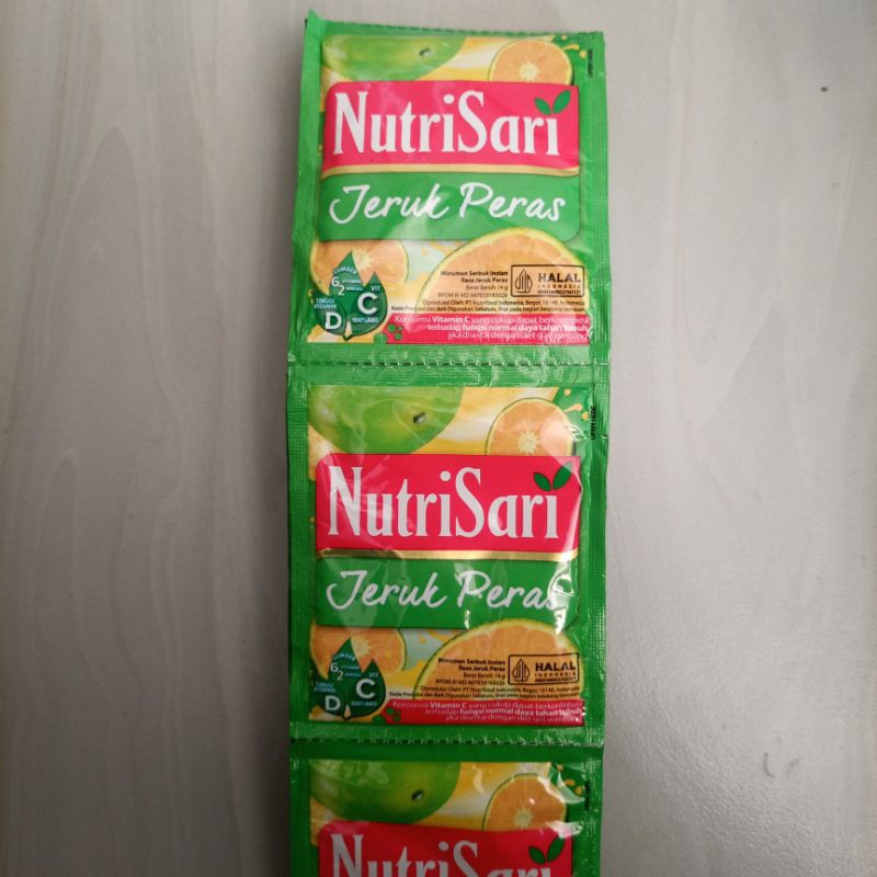 

NutriSari Jeruk Peras / 1 Renceng (10 sachet)