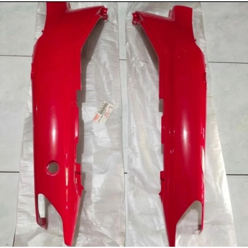 cover body set kanan kiri Yamaha crypton merah original YGP