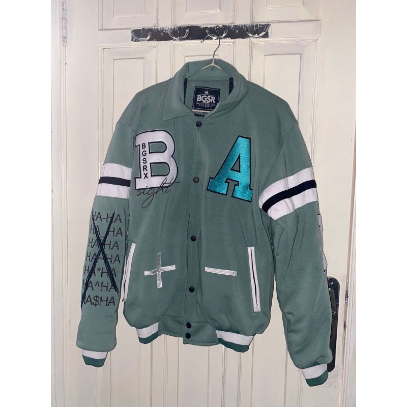 Preloved Varsity BGSR BaseBall Korean Style RIC x White Stencil Sage ukuran XL. 1 Kali pemakaian