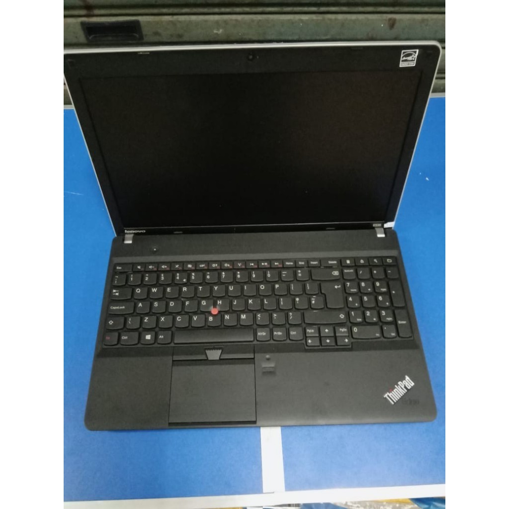 Dell latitude e6220.. core i5 gen 2. batre awettt