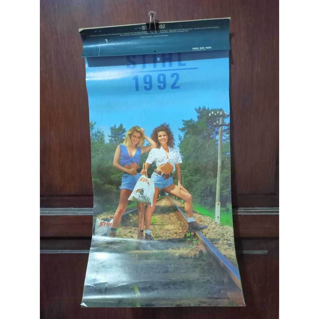

Koleksi Langka Jadul Lawas Kalender tahun 1992 Gergaji Stihl