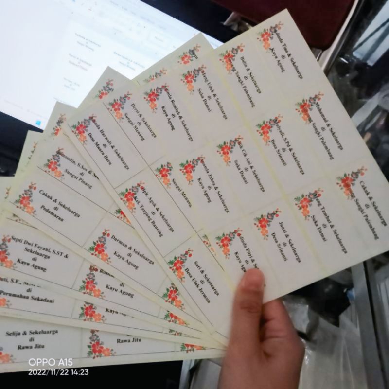 

Cetak Label Nama Undangan Ukuran 103/104/107/121 1 Hari Langsung Jadi