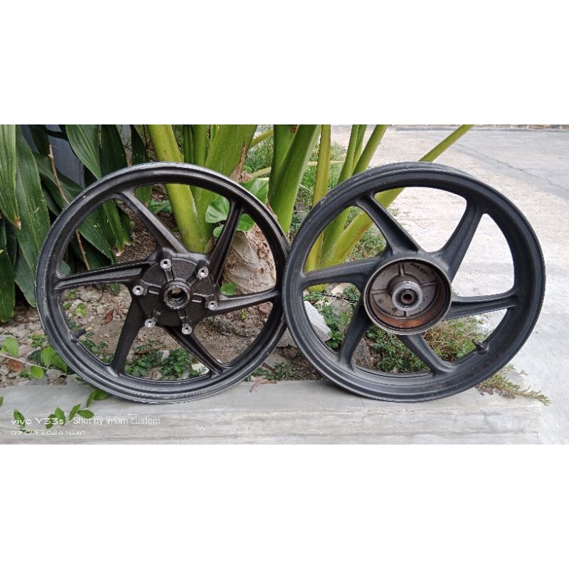 Velg HONDA VERZA original copotan