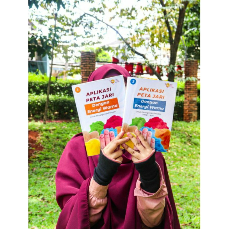 

Paket buku sujok jilid 1 dan 2 buku terapi sujok buku aplikasi peta jari