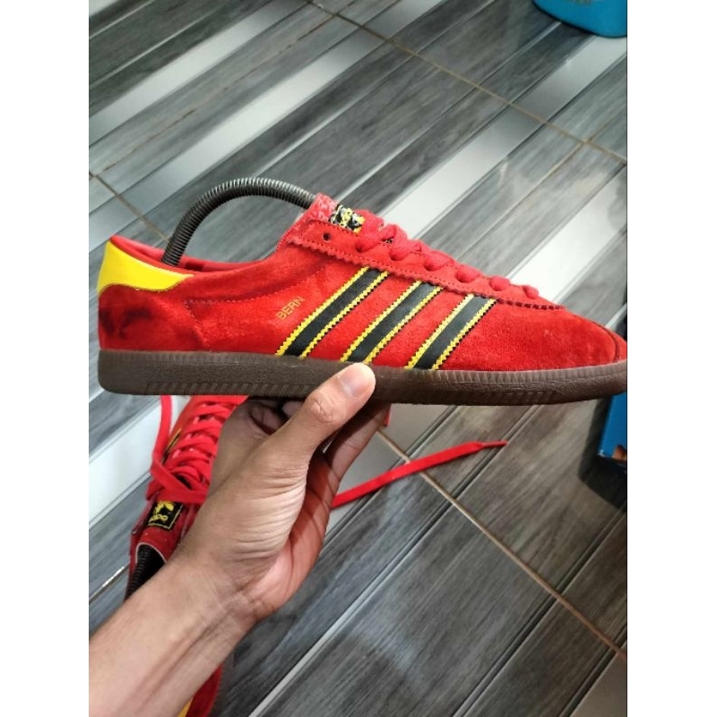 Adidas Bern red city series