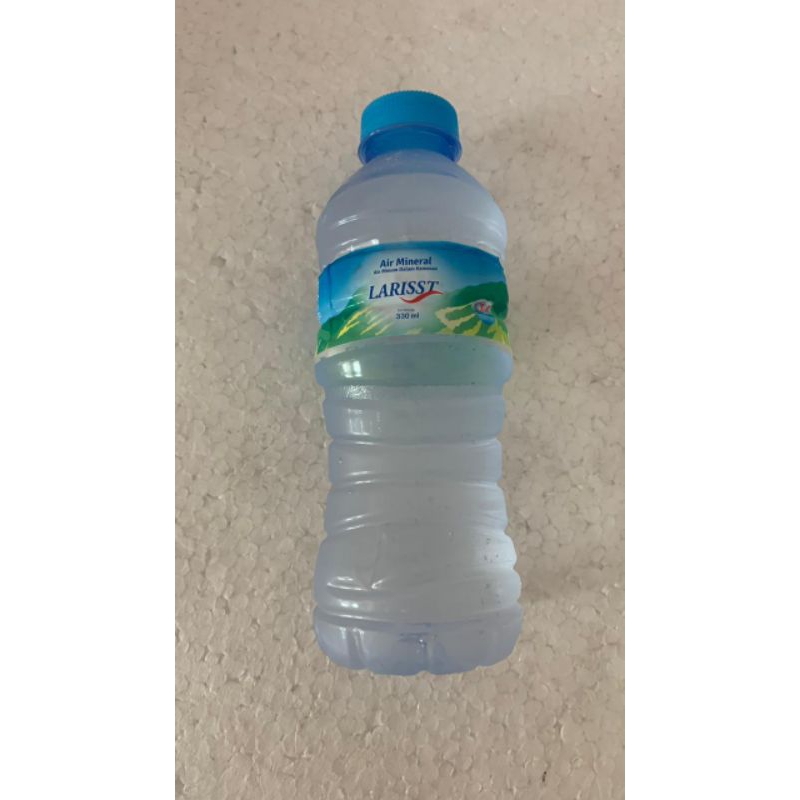 

Air Mineral Larisst 330 ml