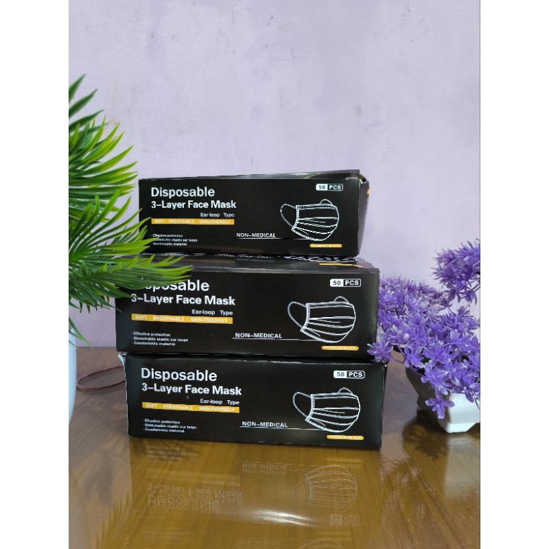 Masker Bedah Cantol Hitam / Masker Hitam isi 50pcs