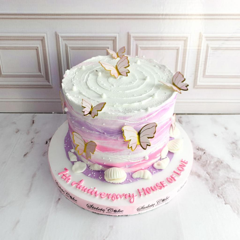 

Kue Ulang Tahun/Birthday Cake/Kue Ultah Tema Kupu-Kupu/Kupu-kupu Cake/Birthday Cake