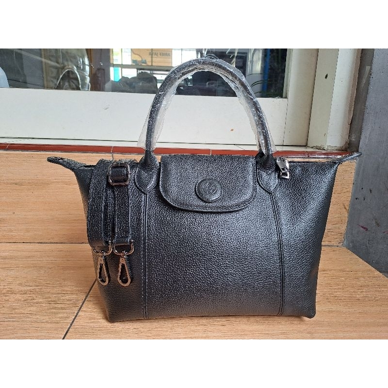 LC Persit zise M Kulit Sapi Asli - Bisa Request Ganti Logo - Tas Wanita Kulit - Logo Lepas Pasang