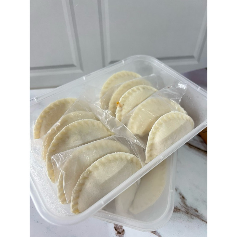 

cireng isi ayam suir merah frozen isi 10pcs