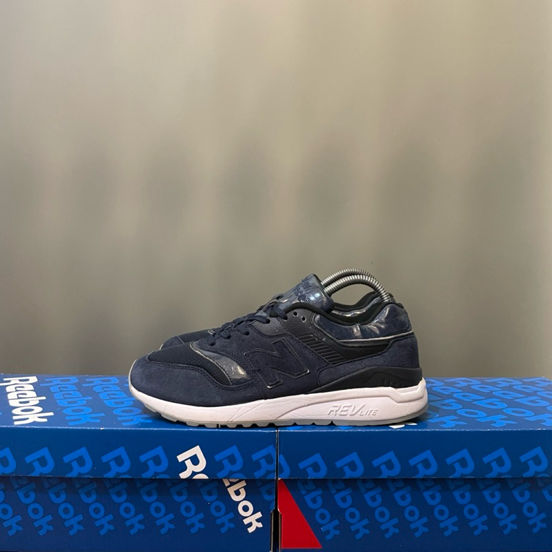 41,5 - Sepatu New Balance NB Bekas Second New Balance NB 997 Navy Bekas Second