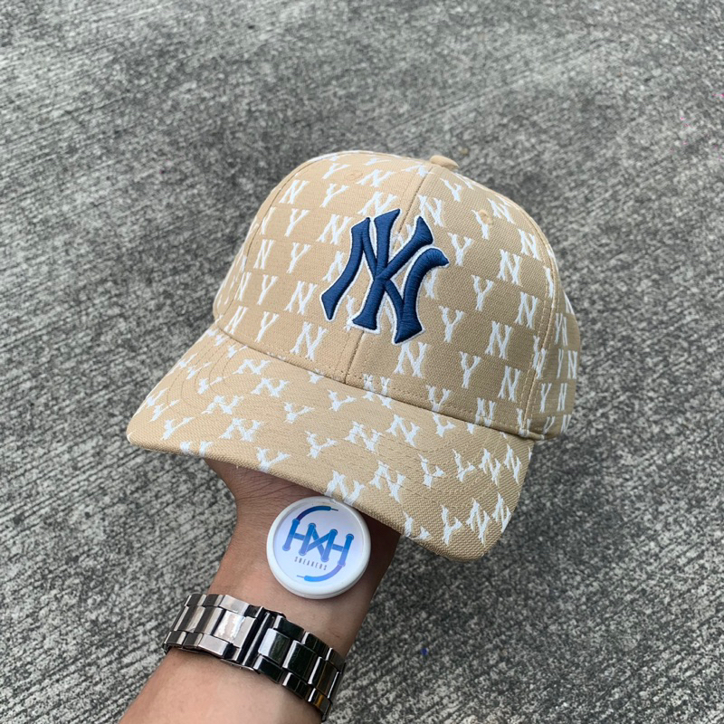 Topi MLB Monogram Classic Structure Ball Cap New York Yankees - 900410091D00