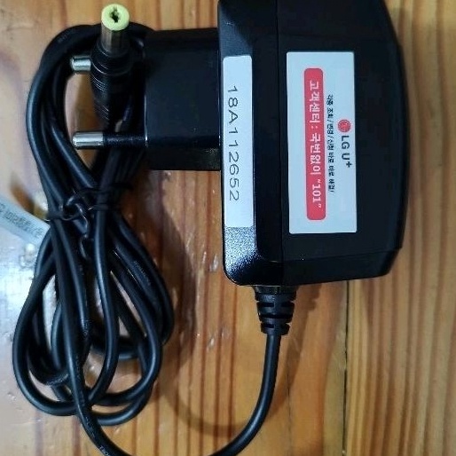 LG 5V  2A Adaptor ginal