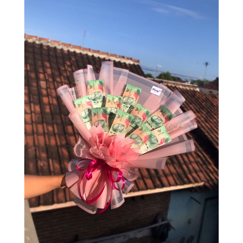 

Money Bucket (include uang) Pecahan 20k 10 lembar