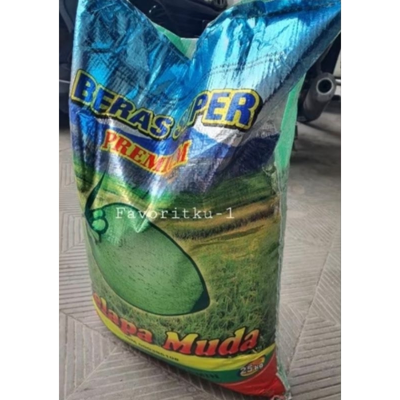 

Beras Bengawan Kelapa Muda Super Punel 25 kg. Via Cargo/JNE