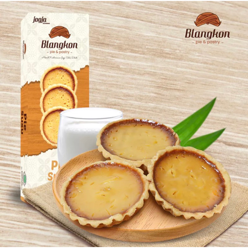 

Pie Susu Blangkon pie & pastry