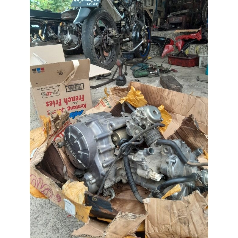 mesin Jupiter MX new 135 glondongan ( copotan motor )