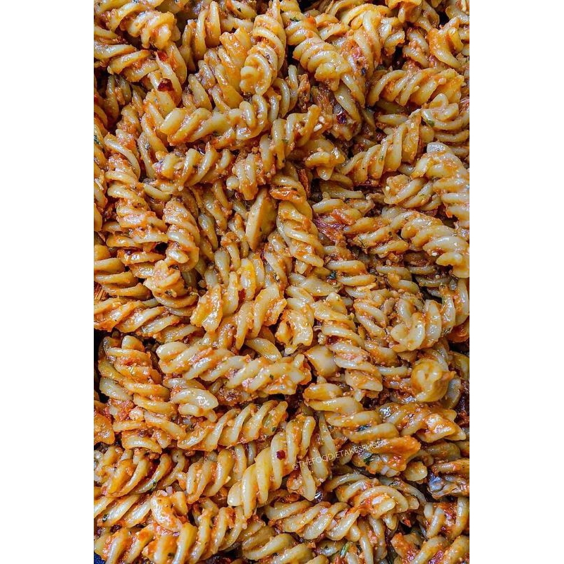 

Makaroni spiral pedas daun jeruk/makanan gurih/makanan viral