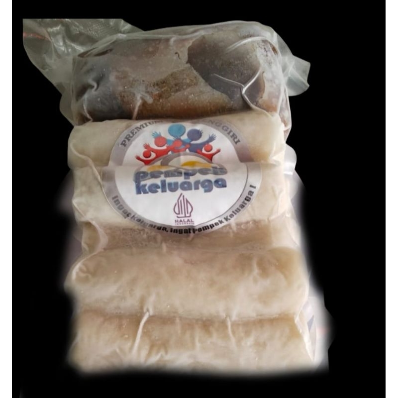 

Pempek Frozen Vakum Lenjer Kecil