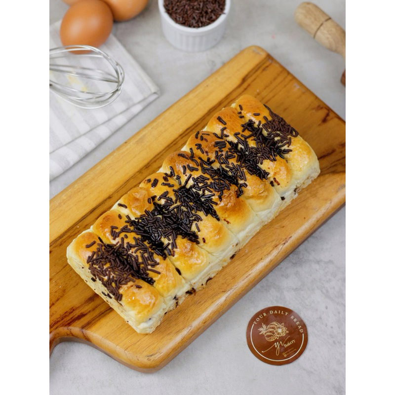 

Roti Sobek Isi Coklat YR Bakery