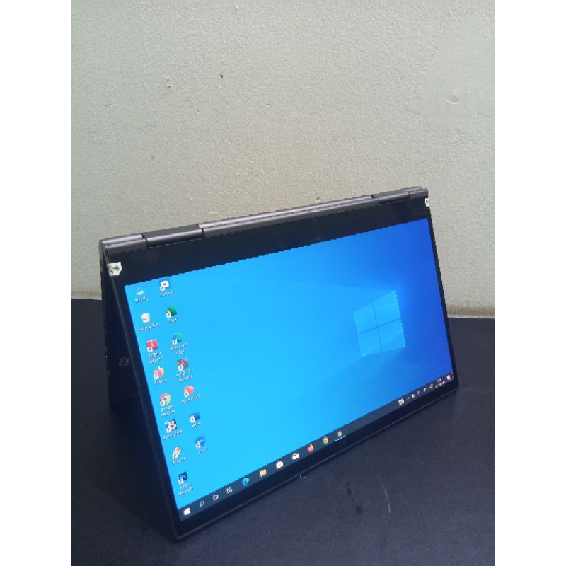 X1 yoga i5 gen 8 16/256gbssd