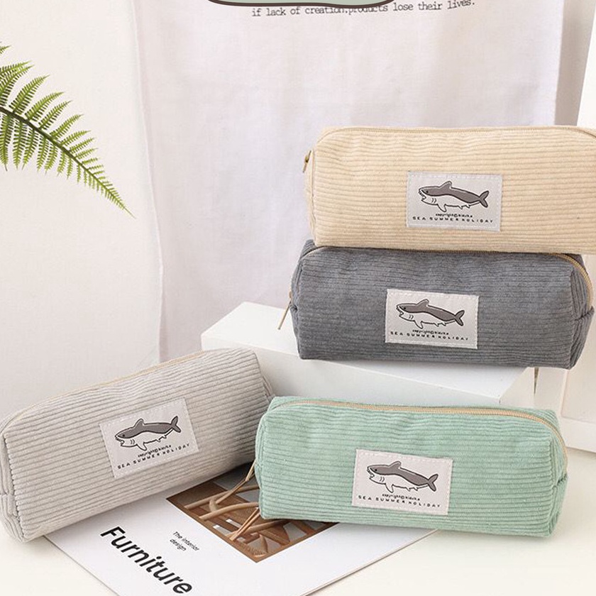 

Terjangkau MILOLI Kotak Pensil CORDUROY LITTLE SHARK Pencil Case Mmalis Aesthetic Soft Korean Style Stationery F261