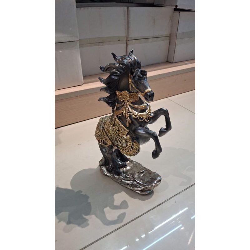 Informa figurine kuda / horse/ monkey patung miniatur hiasan meja