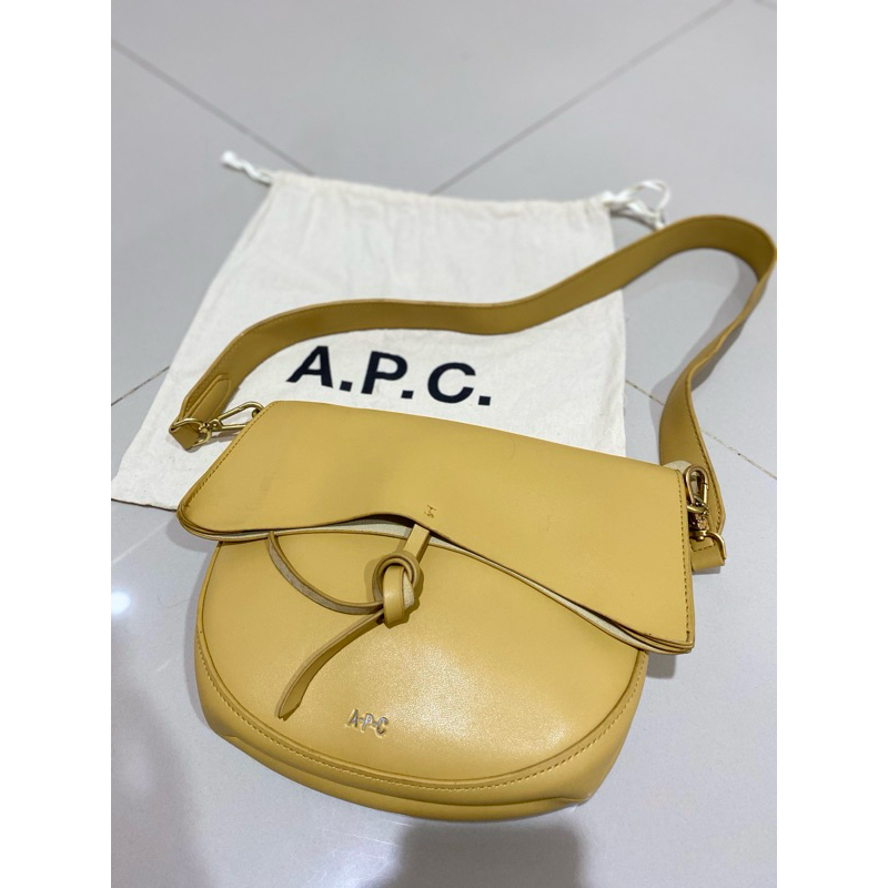 APC bag preloved