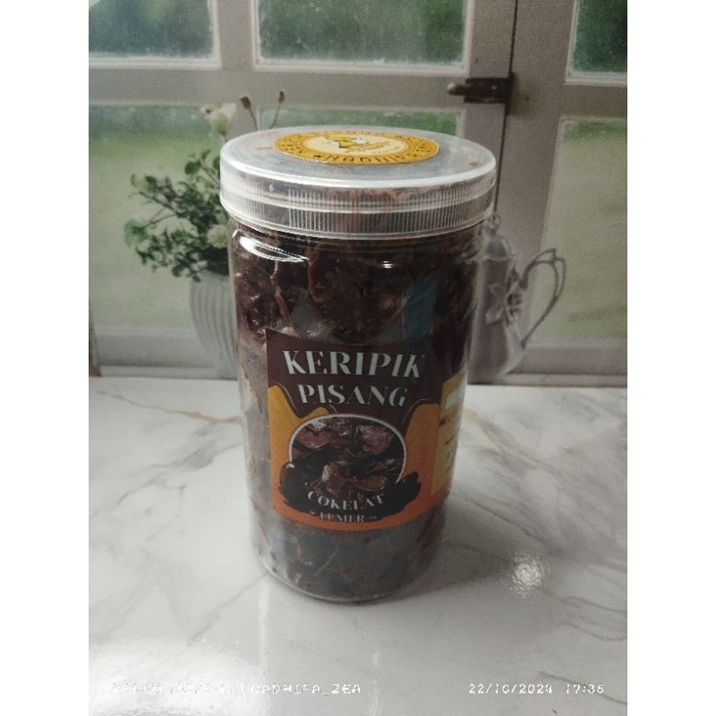 

keripik pisang coklat ukuran toples 1000ml/325gr