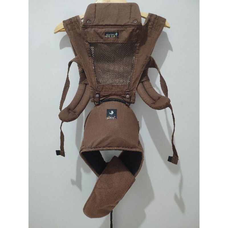 Gendongan Bayi Bekas Second Preloved Gendongan bayi Hipseat Pognae