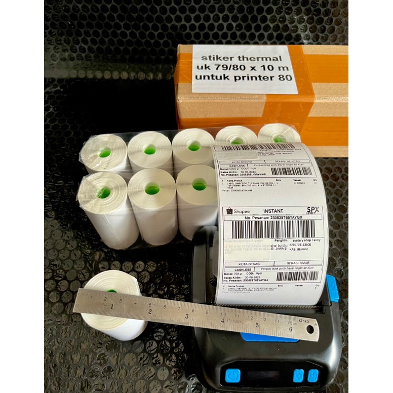 

KODE K64V 1 ROLL Label Sticker Continuous 8 mm x 1 meter pond samping mudah kupas per 1 roll