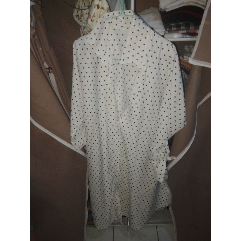 prelove dress tunik putih polkadot seperti gambar